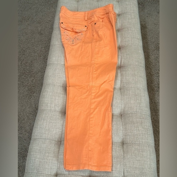 Nine West Denim - Nine West Women’s Size 12 Annette Capris - Coral/Orange - Good Used Condition